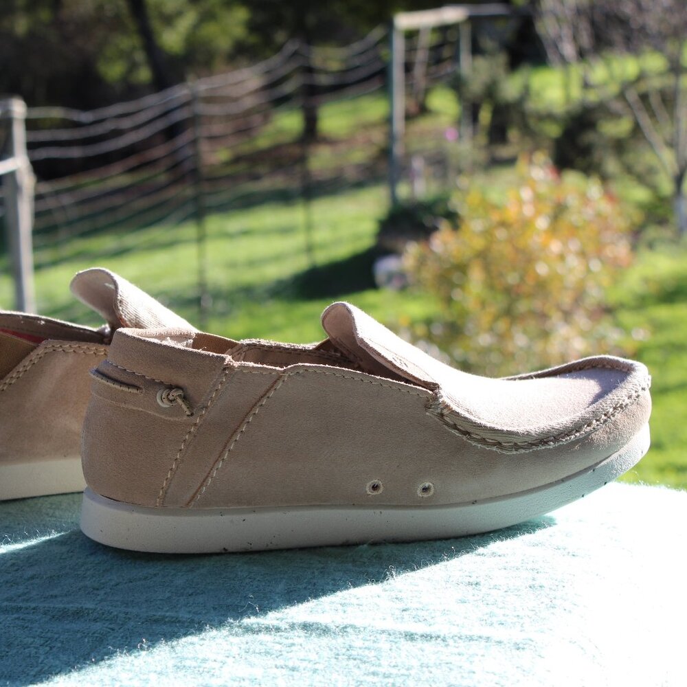 NWOT Clarks Mens Suede Collection Extreme Comfort Tan Size 12M